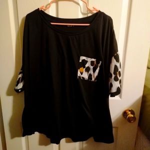 Snow leopard print sleeve shirt